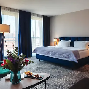 4* Hotell Center East Prenzlauer Berg By Ihg