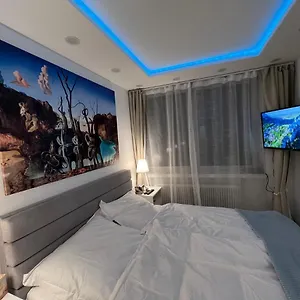 Lovely Flat Relax Near Center Germany